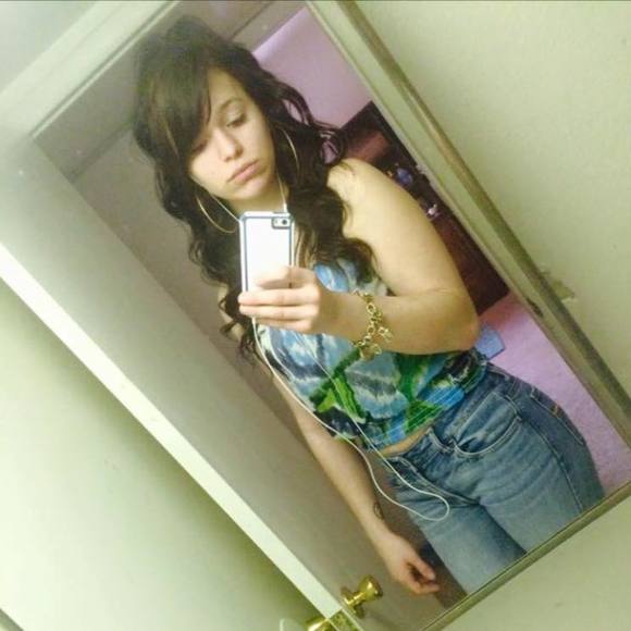 Meet your Posher, Kasey - Picture 1 of 1